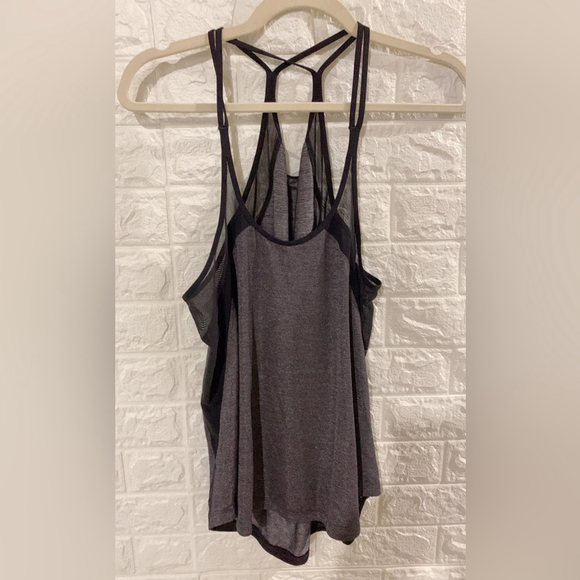 Excellent Condition Lululemon Run Off-Route Tank Heathered Black / Black | Light - Picture 6 of 8